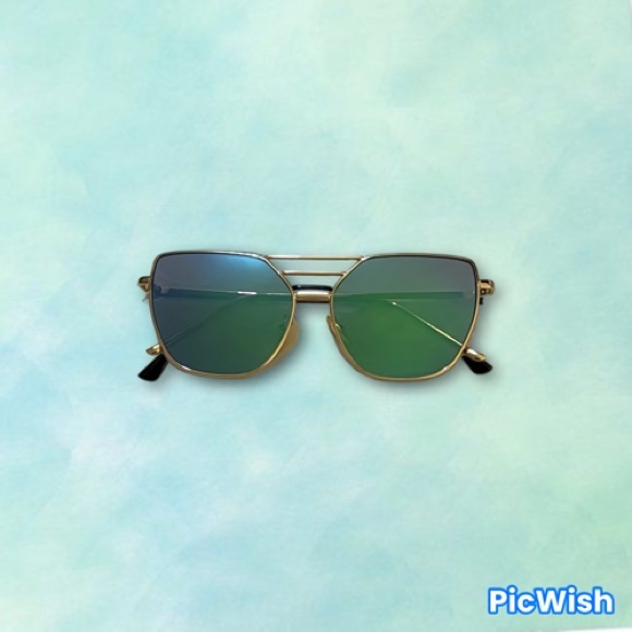 Fetch - Picture 2 of 4